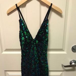 BRAND NEW: Sequin ,mermaid color mini dress